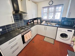 Kitchen- click for photo gallery